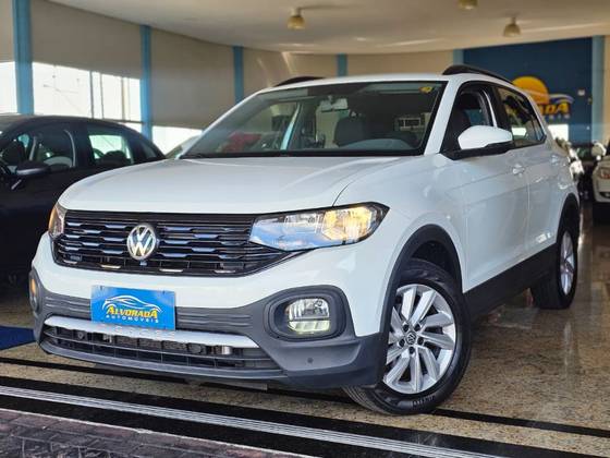VOLKSWAGEN T-CROSS 1.0 200 TSI TOTAL FLEX AUTOMÁTICO VOLKSWAGEN T-CROSS 1.0 200 TSI TOTAL FLEX AUTOMÁTICO